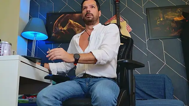 Snapshot of ChrisKox chatting on September 19, 2025, 5:06 pm ChrisKox online show from September 19, 2025, 5:06 pm