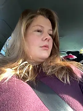 BootyLola online show from November 5, 2025, 8:39 am