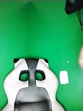 angel allis online show from April 12, 2026, 6:05 am