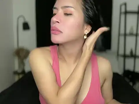 Snapshot of your_bianca69 chatting on September 19, 2025, 11:31 pm your bianca69 online show from September 19, 2025, 11:31 pm