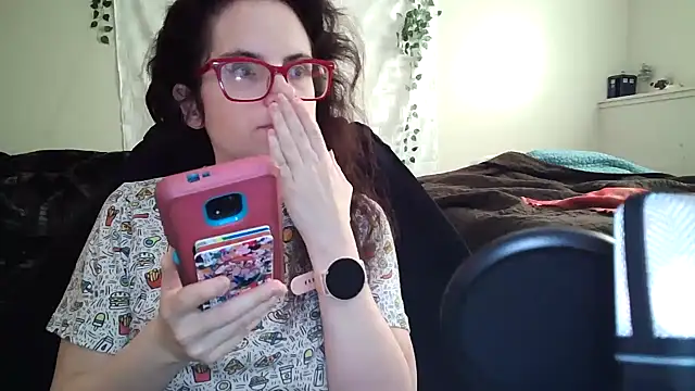 Snapshot of JessaBella chatting on October 16, 2025, 3:20 pm JessaBella online show from October 16, 2025, 3:20 pm