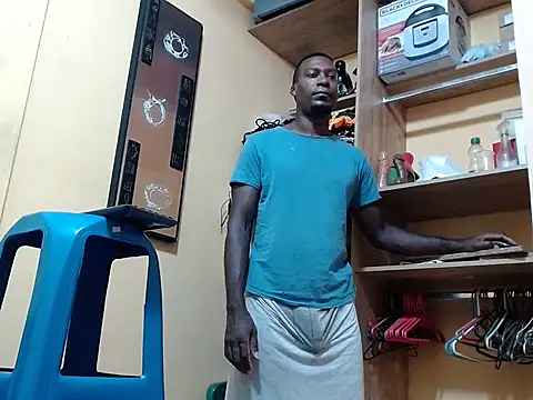 Snapshot of kurtbigcock chatting on February 14, 2026, 6:52 pm kurtbigcock online show from February 14, 2026, 6:52 pm