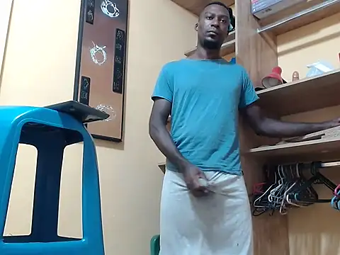 Snapshot of kurtbigcock chatting on October 17, 2025, 6:10 pm kurtbigcock online show from October 17, 2025, 6:10 pm