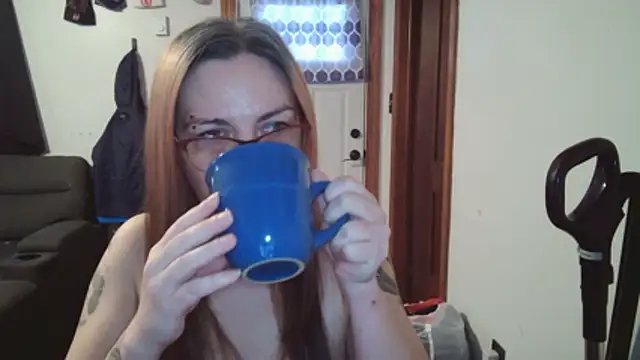 SweetAriesXO online show from February 11, 2026, 1:11 pm