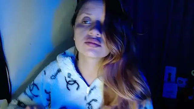 kattydirtylol online show from October 31, 2025, 11:07 am