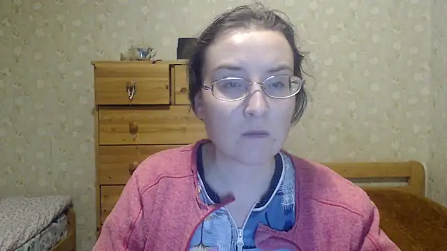 Smart Rose online show from March 12, 2025, 9:13 pm