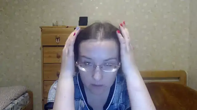 Smart Rose online show from March 11, 2025, 3:56 pm