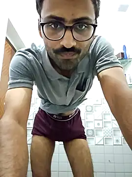 Snapshot of krishna8035 chatting on October 26, 2025, 4:24 am krishna8035 online show from October 26, 2025, 4:24 am