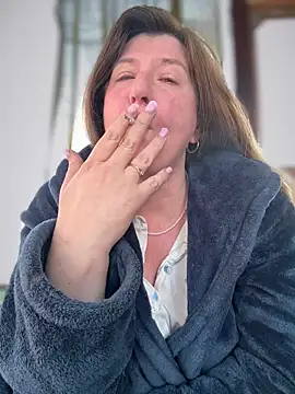 Natali UA online show from April 14, 2026, 4:39 am