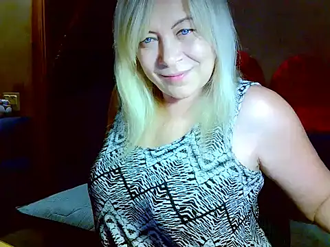 AgoniA7 online show from February 11, 2026, 12:43 am