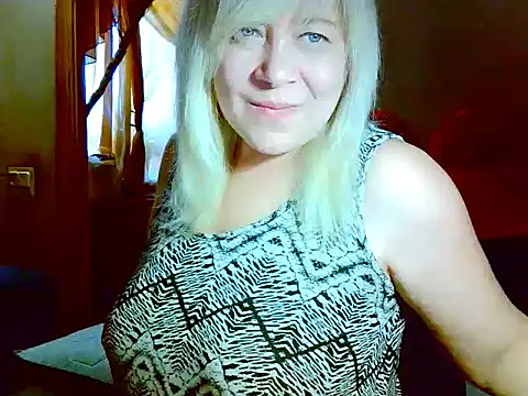 AgoniA7 online show from May 16, 2026, 6:23 am