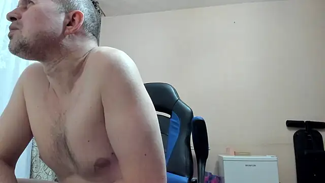 SanFrantsisko online show from April 13, 2026, 4:44 pm