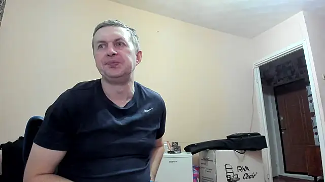 SanFrantsisko online show from October 26, 2025, 7:14 pm