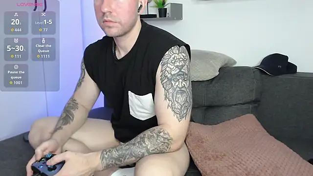 Snapshot of Lucky_Ly chatting on September 26, 2025, 5:58 am Lucky Ly online show from September 26, 2025, 5:58 am