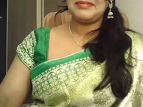 Spandana Sweety online show from November 21, 2025, 6:23 am