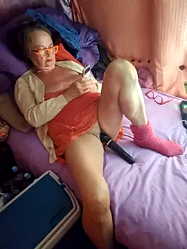 Snapshot of MucMilf59 chatting on September 19, 2025, 11:20 pm MucMilf59 online show from September 19, 2025, 11:20 pm