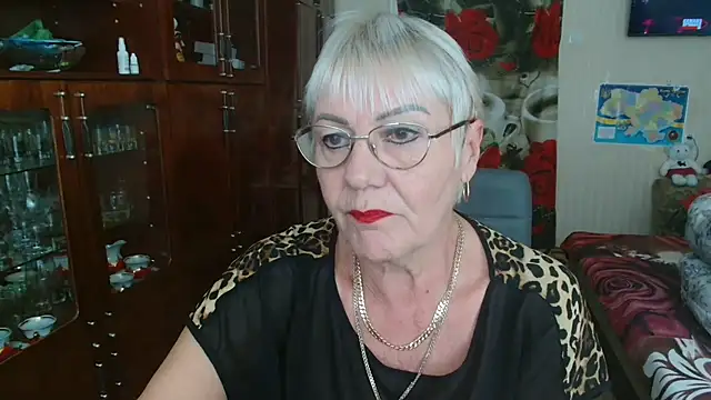 Snapshot of JenaCheim chatting on October 15, 2025, 7:27 am JenaCheim online show from October 15, 2025, 7:27 am