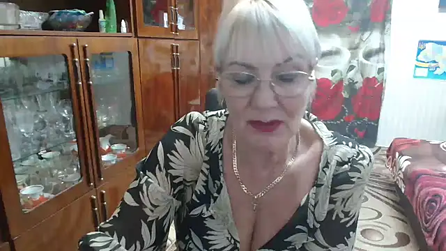 JenaCheim online show from December 3, 2025, 8:52 pm