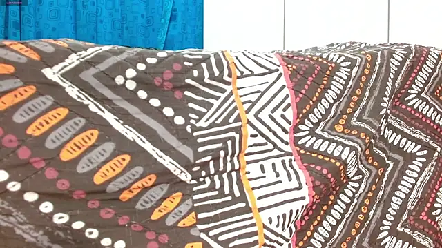 khloeHermaprodit3 online show from April 11, 2026, 10:46 pm