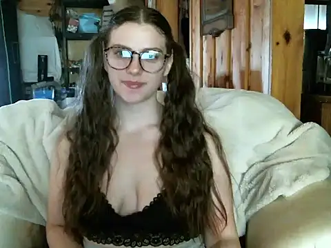 katie kitten38 online show from March 11, 2026, 3:06 pm