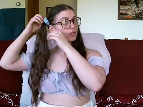 katie kitten38 online show from June 1, 2026, 12:38 pm