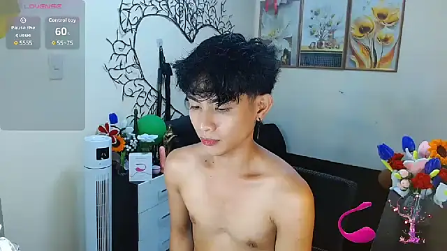 WildestTwink online show from October 28, 2025, 2:16 pm