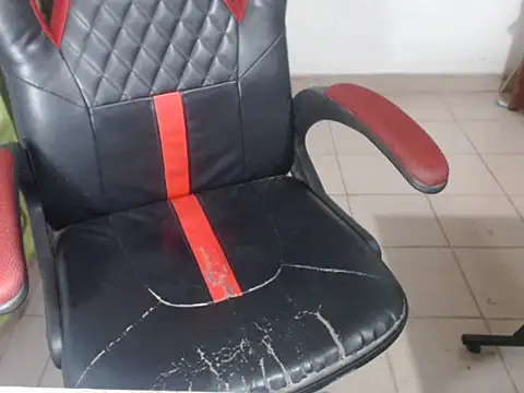 yelingyeon online show from March 13, 2026, 9:25 am