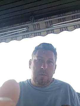 Snapshot of ktmtom247 chatting on September 28, 2025, 5:03 am ktmtom247 online show from September 28, 2025, 5:03 am