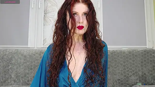 Hetera online show from February 8, 2026, 9:23 pm