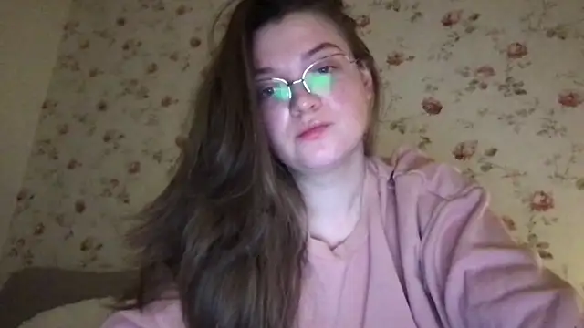 LoVenda online show from February 4, 2025, 8:06 pm