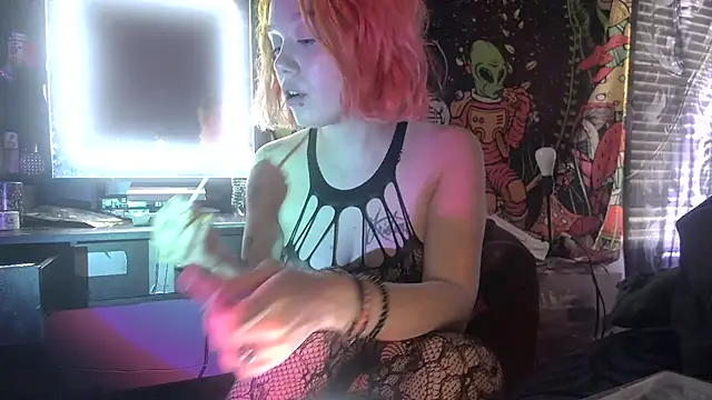 TEXASMARYYYJANE online show from September 24, 2025, 5:19 pm