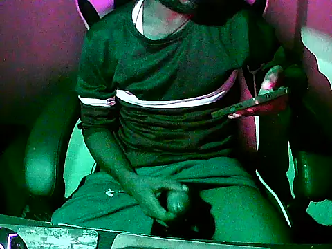 FriskyGender online show from October 13, 2025, 5:14 pm