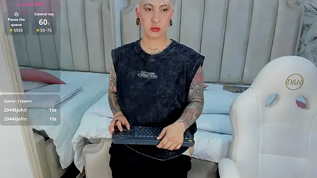 Snapshot of amy_ink chatting on September 25, 2025, 11:27 am amy ink online show from September 25, 2025, 11:27 am