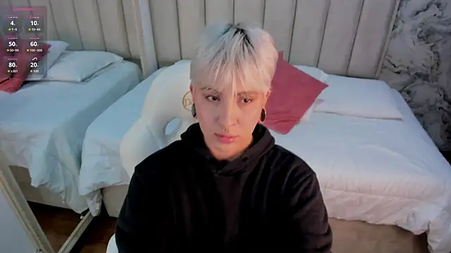 Snapshot of amy_ink chatting on October 2, 2025, 11:24 am amy ink online show from October 2, 2025, 11:24 am