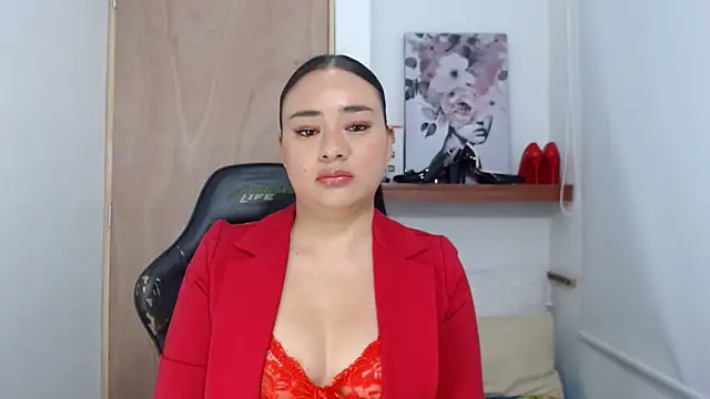 ReyleDoll online show from January 28, 2025, 9:19 pm