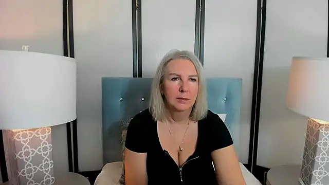 EricaTop online show from January 19, 2025, 6:53 am