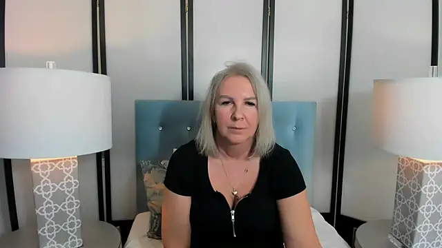 EricaTop online show from January 28, 2025, 5:03 pm