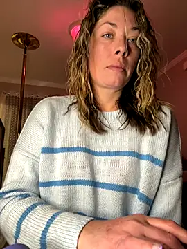  NinaLuvSins  online show from October 19, 2025, 4:10 pm