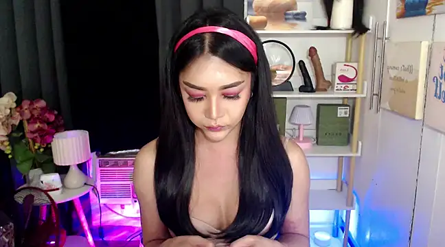 Snapshot of AsianMariaTs chatting on January 30, 2025, 2:04 pm AsianMariaTs online show from January 30, 2025, 2:04 pm