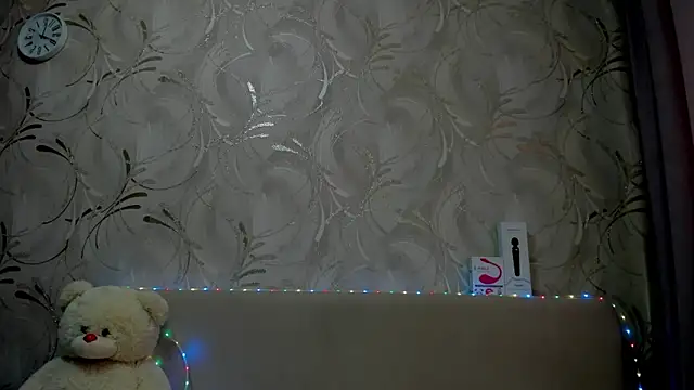 Snapshot of Malika_Lisan chatting on March 21, 2025, 4:49 am Malika Lisan online show from March 21, 2025, 4:49 am