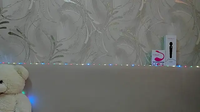 Snapshot of Malika_Lisan chatting on February 26, 2025, 3:57 am Malika Lisan online show from February 26, 2025, 3:57 am