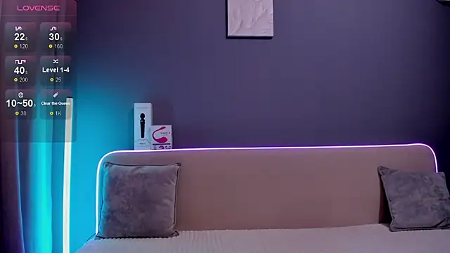 Snapshot of Malika_Lisan chatting on September 18, 2025, 2:25 am Malika Lisan online show from September 18, 2025, 2:25 am