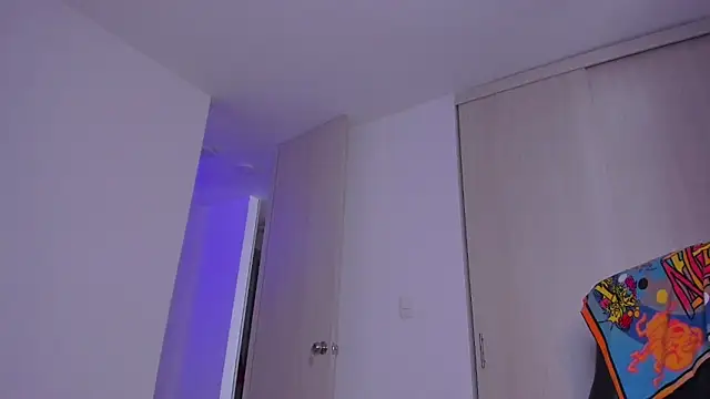 Snapshot of Lisegg_ chatting on September 27, 2025, 2:23 pm Lisegg online show from September 27, 2025, 2:23 pm