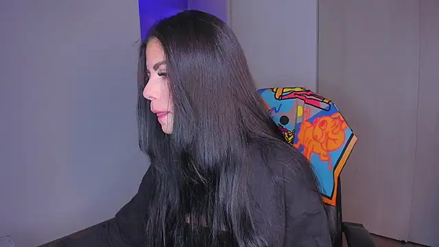 Snapshot of Lisegg_ chatting on September 24, 2025, 10:11 am Lisegg online show from September 24, 2025, 10:11 am