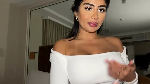 Snapshot of ArabicBarbie chatting on January 3, 2025, 7:29 pm ArabicBarbie online show from January 3, 2025, 7:29 pm