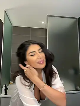 Snapshot of ArabicBarbie chatting on February 1, 2025, 12:18 am ArabicBarbie online show from February 1, 2025, 12:18 am