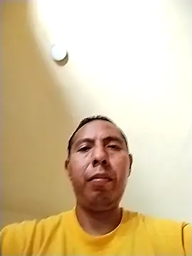 Snapshot of desnudo_Sexoxo chatting on October 13, 2025, 4:30 pm desnudo Sexoxo online show from October 13, 2025, 4:30 pm