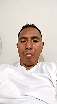 Snapshot of desnudo_Sexoxo chatting on February 10, 2025, 8:10 pm desnudo Sexoxo online show from February 10, 2025, 8:10 pm