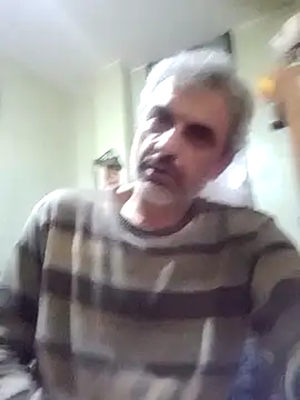 dammilano33 online show from April 27, 2026, 2:09 am