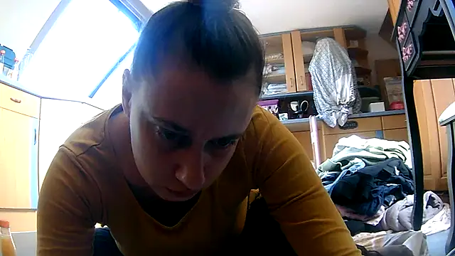 Snapshot of SexyAmanda32 chatting on September 24, 2025, 7:37 am SexyAmanda32 online show from September 24, 2025, 7:37 am